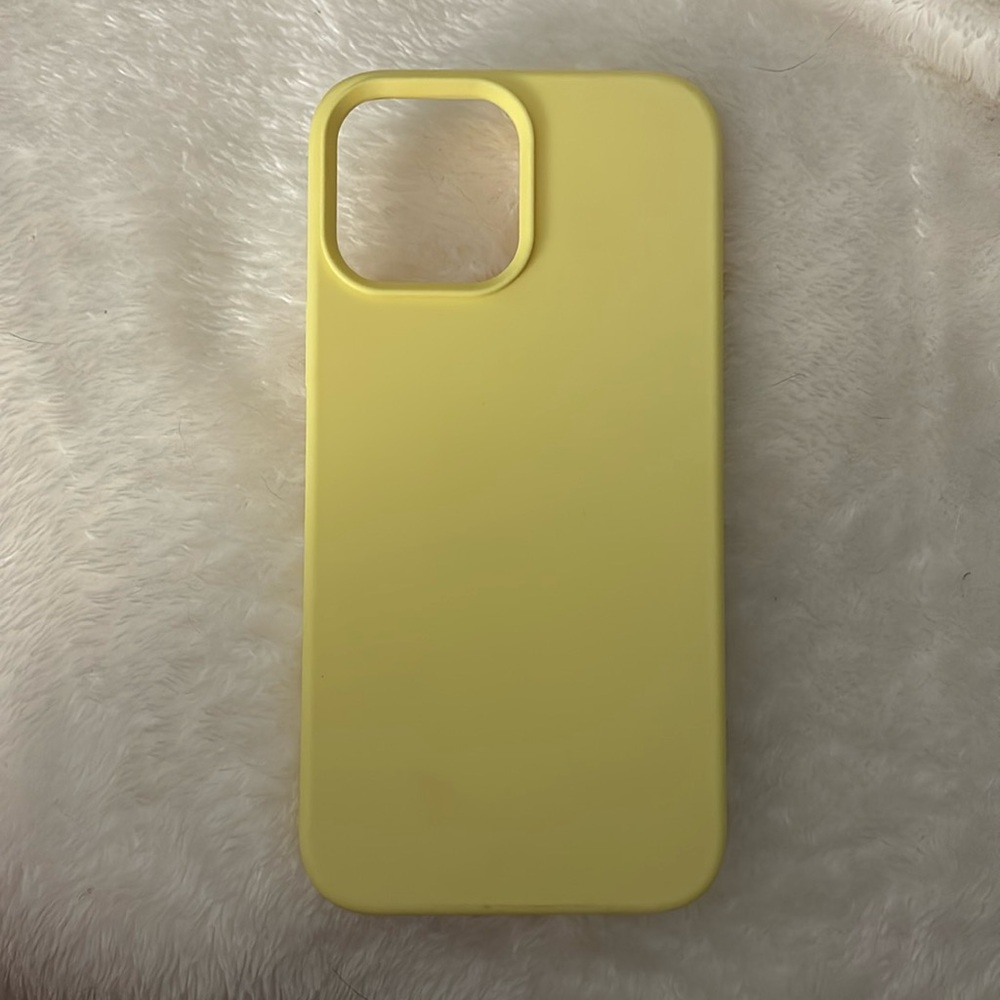 yellow iphone 12 pro max case